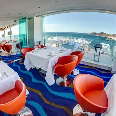 Hotel Bull Reina Isabel & 4*